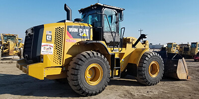 Wheel Loaders for rent from Houchin Bros.